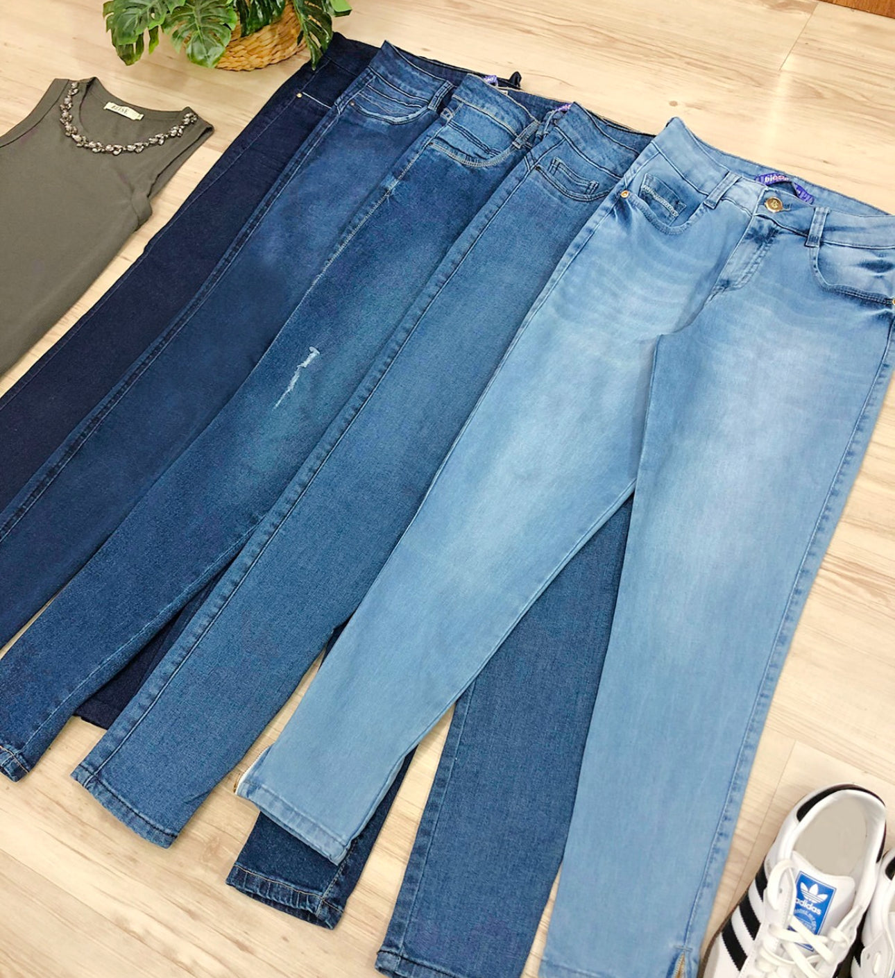 KIT COM 4 CALÇAS JEANS